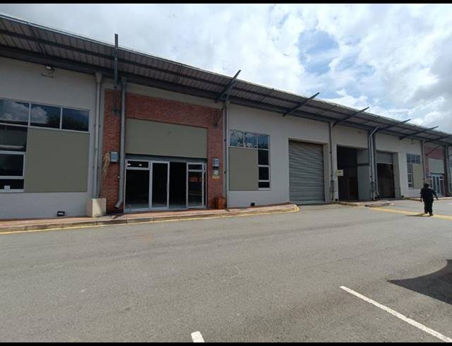 INDUSTRIAL PROPERTY TO RENT IN LASER PARK